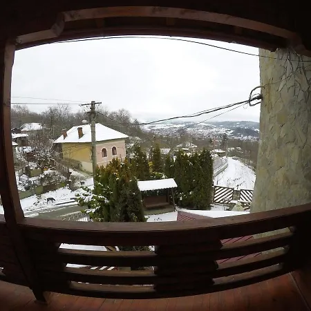 Magdalena Guest house Campulung